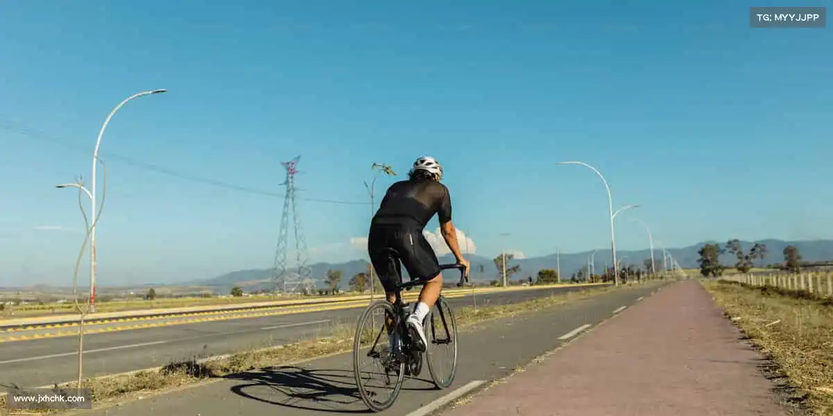 和记app官方官网登录——🎯壁球激战,速度与策略!击败对手!